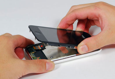 riparazioni vetro LCD iPhone
